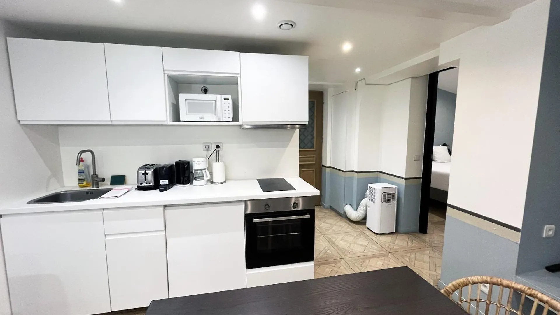 Urban Flat 86 - Charming Paris Central Flat France
