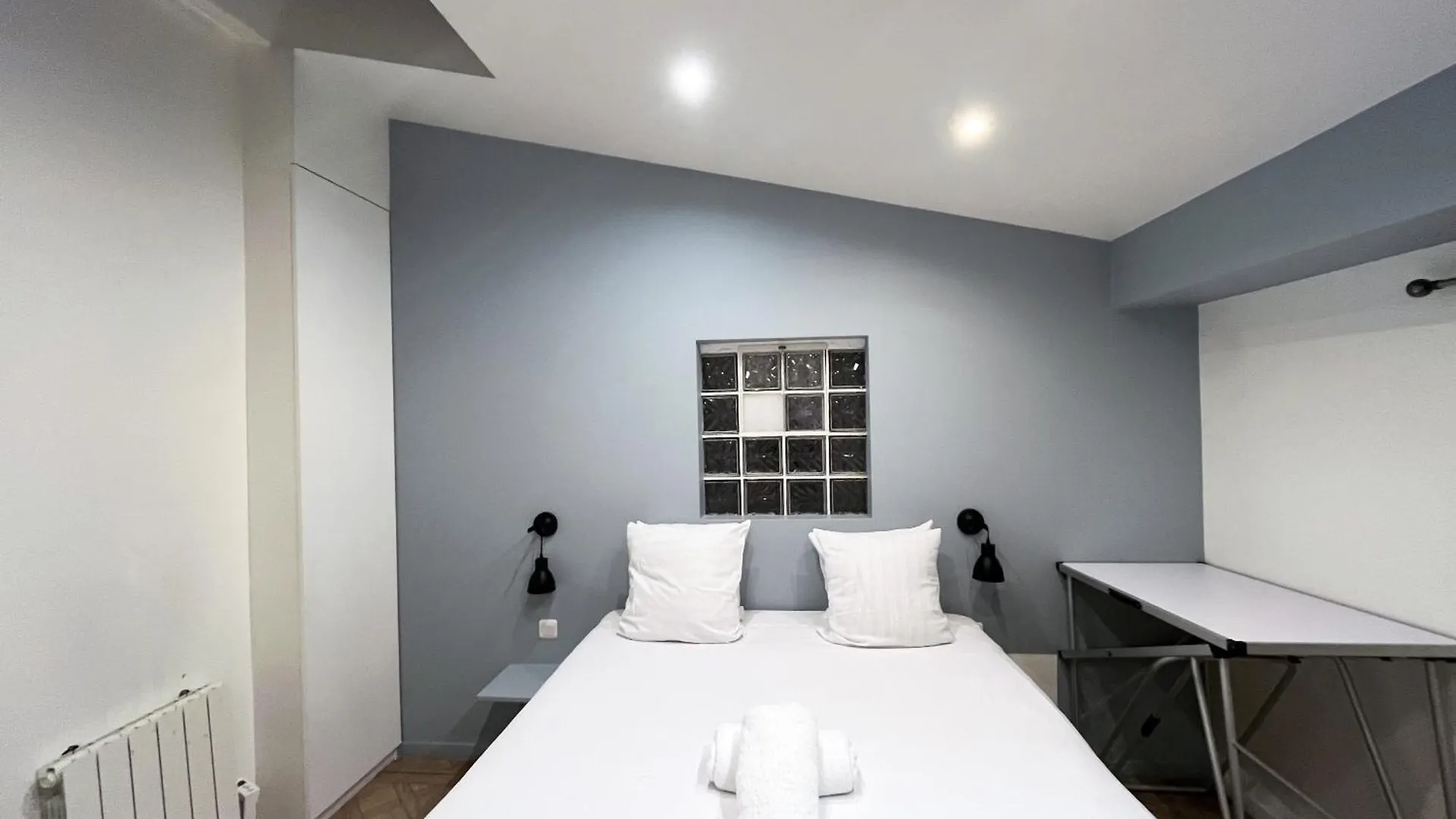 Urban Flat 86 - Charming Paris Central Flat 0*,  France